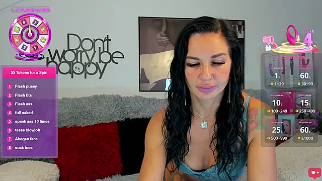 Tara Bloss online show from 11/07/25, 02:11