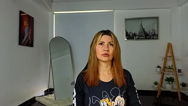 bella  adams online show from 09/13/25, 01:55