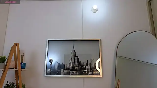 Snapshot of bella__adams chatting on 02/07/26, 10:41 bella adams online show from 02/07/26, 10:41