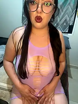 MileyGia online show from 10/04/25, 02:42