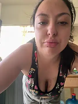 MileyGia online show from 07/25/26, 03:09