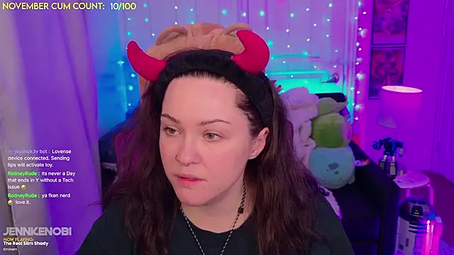 JennKenobi online show from 11/07/25, 03:56