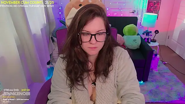 JennKenobi online show from 11/17/25, 03:29