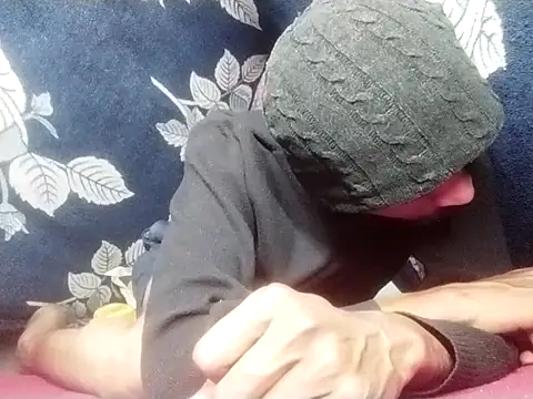 PrabV0319 online show from 01/06/26, 07:39