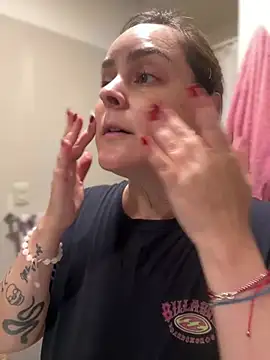 Snapshot of misslulipop chatting on 03/16/25, 11:57 misslulipop online show from 03/16/25, 11:57