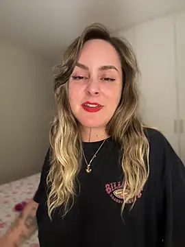 Snapshot of misslulipop chatting on 03/22/25, 05:17 misslulipop online show from 03/22/25, 05:17