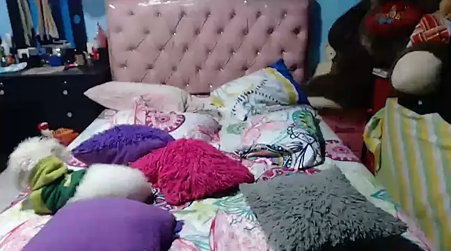 gustavo saaled19 online show from 02/06/25, 03:37