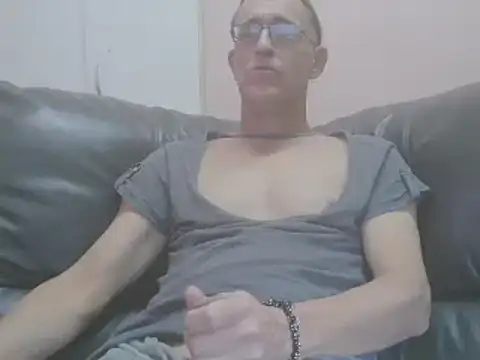 annitsx online show from 04/18/26, 08:51