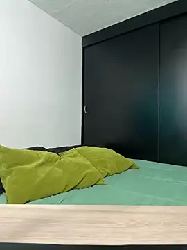 Angela isabella online show from 09/26/25, 12:31