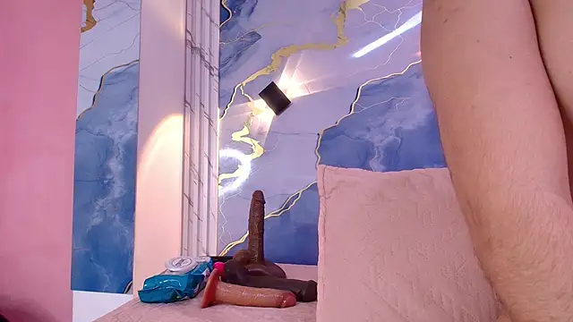 lorrayne  online show from 11/15/25, 12:34