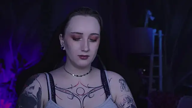 AsheLucker online show from 02/07/26, 10:46