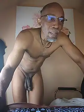 Snapshot of Lonelynudist59 chatting on 06/03/26, 11:57 Lonelynudist59 online show from 06/03/26, 11:57