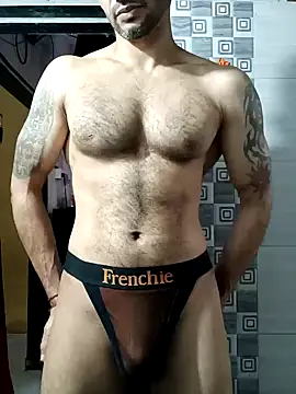 Snapshot of nihalxxx3 chatting on 01/08/25, 09:10 nihalxxx3 online show from 01/08/25, 09:10