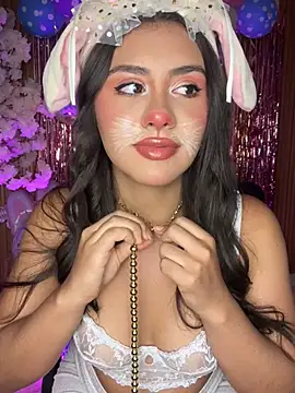 Ambar pe  online show from 04/04/26, 02:32