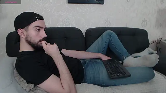 Dylan Best online show from 01/11/25, 02:41