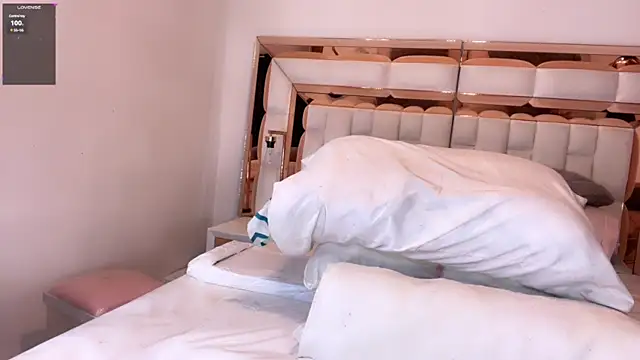 im yours 01 online show from 03/17/25, 05:56