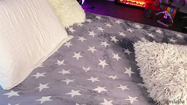 AprilinAlba online show from 01/18/26, 09:07