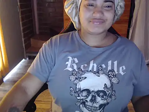 Hilarybunnyy online show from 03/23/26, 03:38