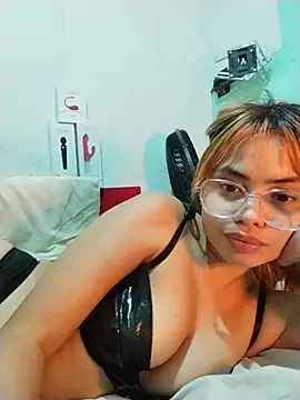 isexynara online show from 06/11/26, 08:34