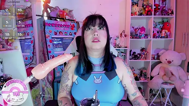 Snapshot of meda_kawaii_ chatting on 01/02/25, 04:35 meda kawaii  online show from 01/02/25, 04:35