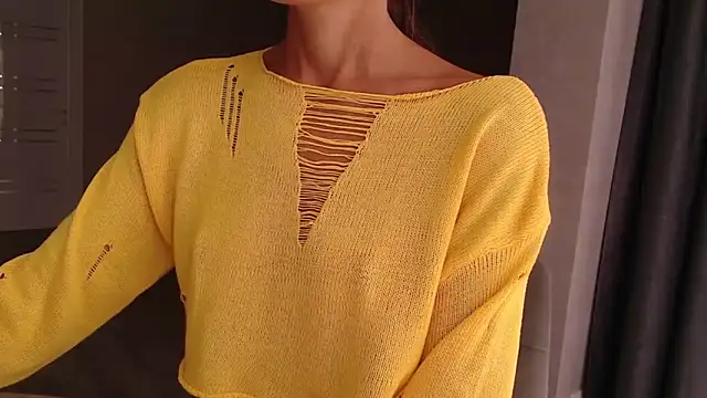 Snapshot of Varonica_Caprii chatting on 10/06/25, 09:07 Varonica Caprii online show from 10/06/25, 09:07