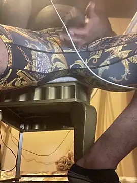 Dick McStuffEms online show from 12/03/24, 01:41