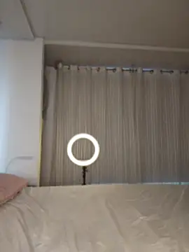 Lucy Marin online show from 03/19/26, 04:33