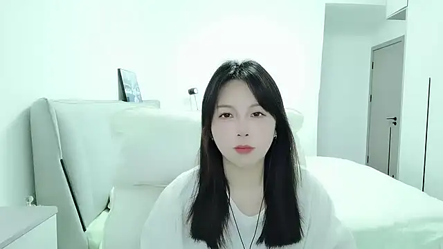 Sunset glow online show from 12/17/25, 03:12