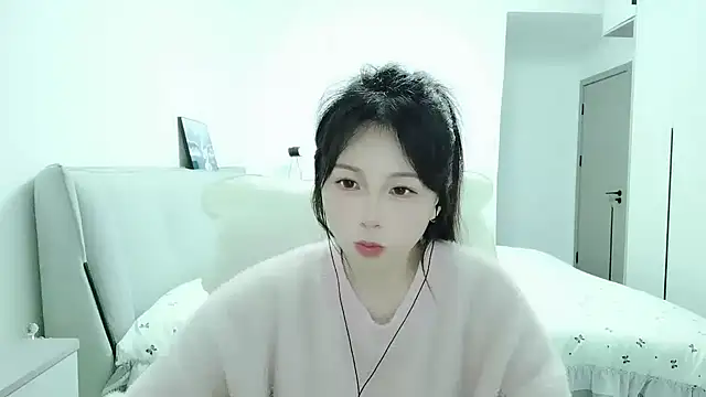 Sunset glow online show from 02/09/26, 02:21