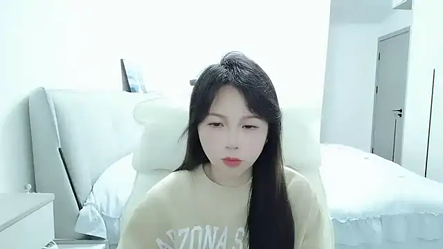 Sunset glow online show from 04/02/26, 01:47