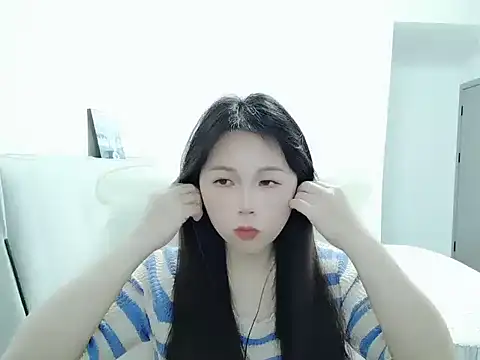 Sunset glow online show from 04/18/26, 10:52