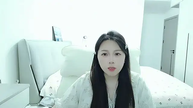 Sunset glow online show from 05/19/26, 02:12