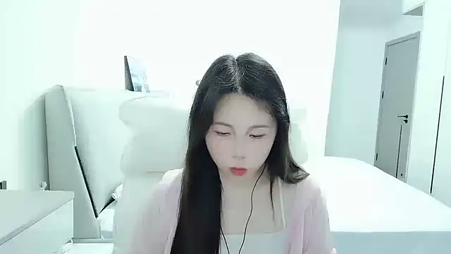 Sunset glow online show from 06/30/26, 03:35