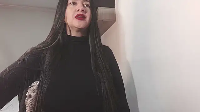 Cherry 1992 online show from 10/26/25, 11:16