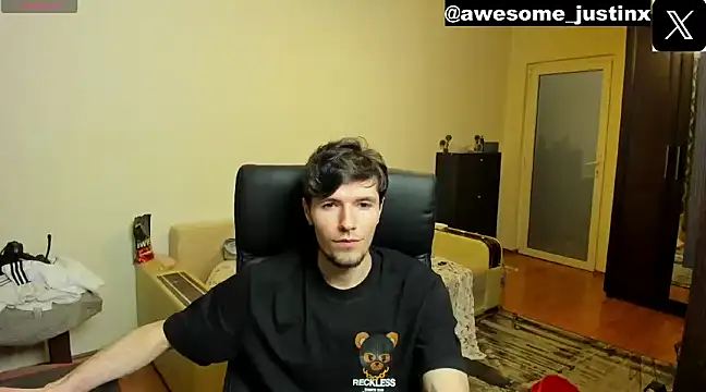 awesomejustin online show from 12/05/24, 09:06