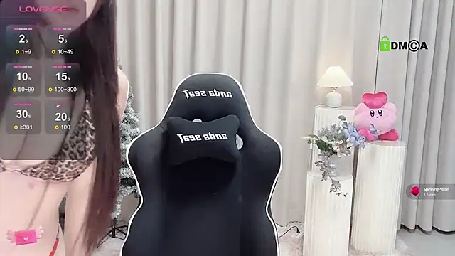 Happy Kitty online show from 12/20/24, 02:27