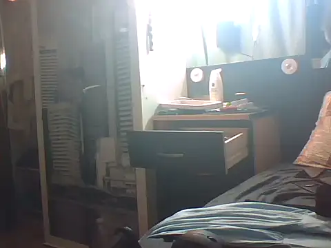 slutviki online show from 03/03/26, 01:06