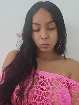 Snapshot of -xxx-Lally-xxx- chatting on 10/27/25, 11:03 -xxx-Lally-xxx- online show from 10/27/25, 11:03