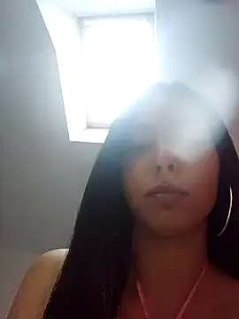 Snapshot of -xxx-Lally-xxx- chatting on 10/29/25, 03:47 -xxx-Lally-xxx- online show from 10/29/25, 03:47