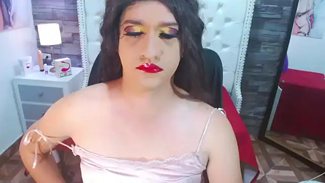 TRINY TS online show from 01/02/25, 08:46