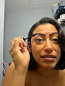 Snapshot of Nikkierosee chatting on 09/17/25, 01:57 Nikkierosee online show from 09/17/25, 01:57