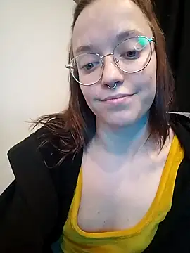 Snapshot of Aelita_bb chatting on 01/11/25, 02:36 Aelita bb online show from 01/11/25, 02:36