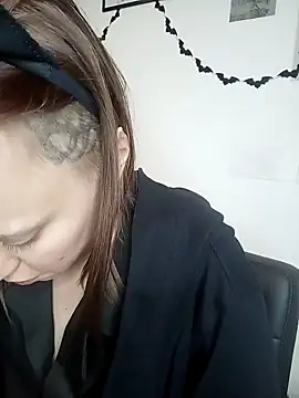 Snapshot of Aelita_bb chatting on 01/15/25, 02:24 Aelita bb online show from 01/15/25, 02:24