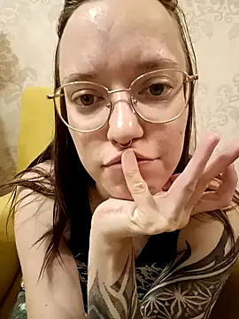 Snapshot of Aelita_bb chatting on 01/23/25, 11:36 Aelita bb online show from 01/23/25, 11:36