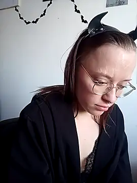 Snapshot of Aelita_bb chatting on 02/20/25, 01:08 Aelita bb online show from 02/20/25, 01:08
