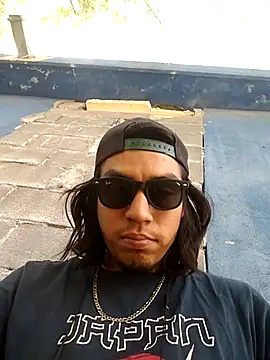 AlexAlejandro13 online show from 03/15/26, 08:26