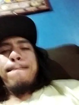 AlexAlejandro13 online show from 04/17/26, 01:41