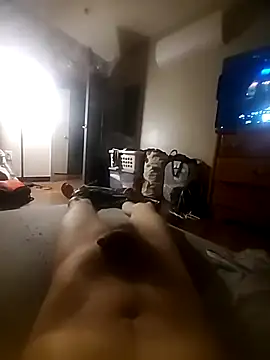 Bottomslut4tops84 online show from 03/06/26, 11:45