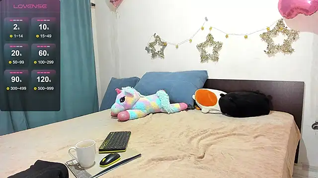 LittleSonya online show from 07/06/26, 10:45