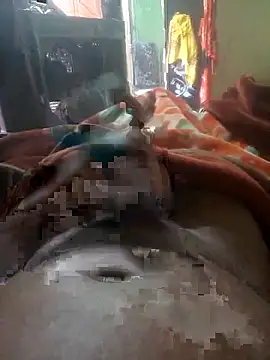 FinableKnee online show from 10/31/25, 02:01